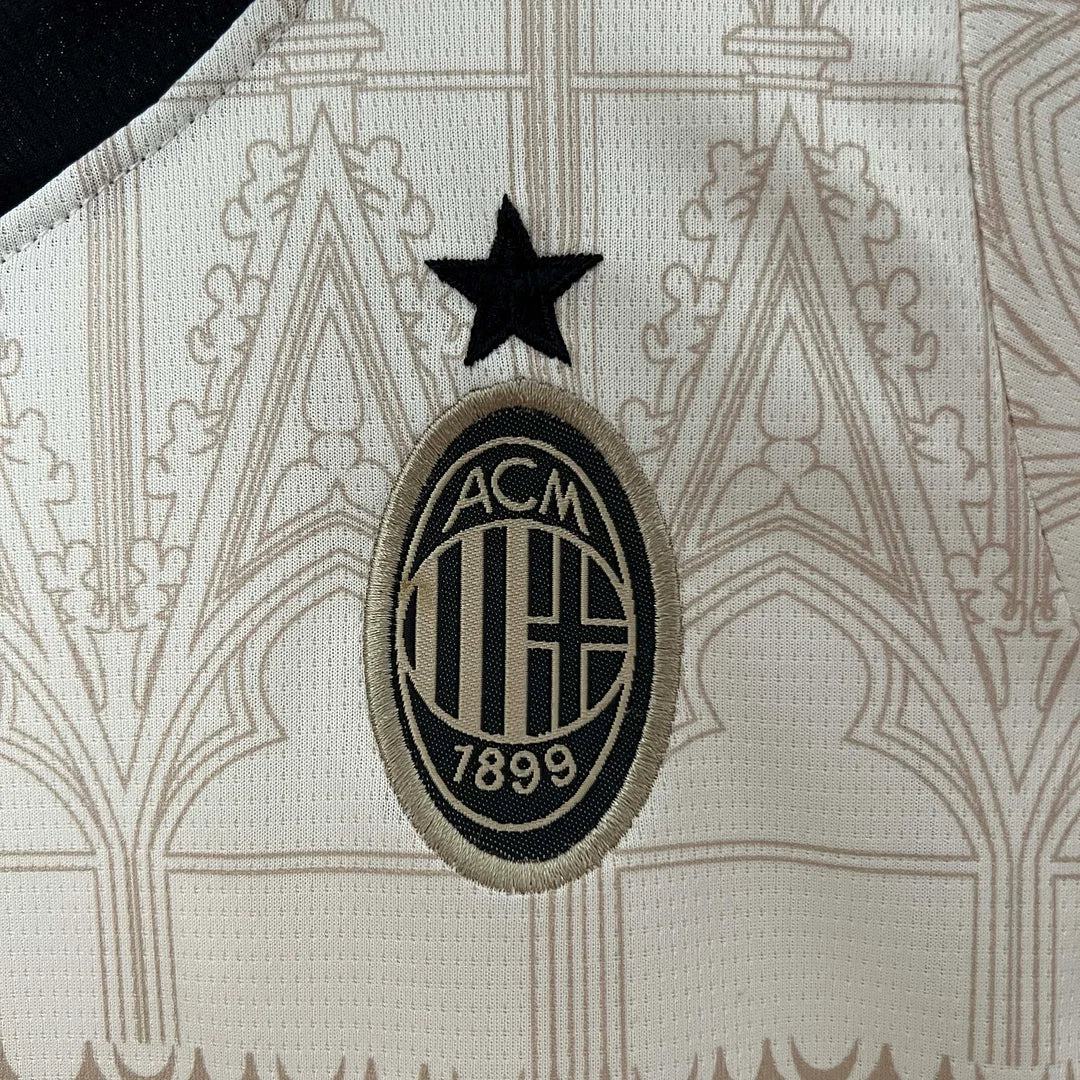 Maillot AC Milan 2023/2024 pour enfant, taille 4