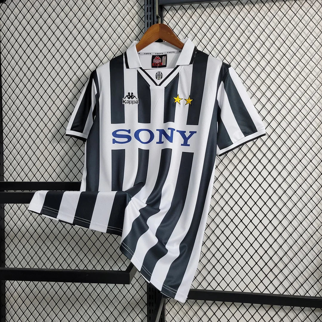 Maillot rétro Juventus domicile 1996-1997