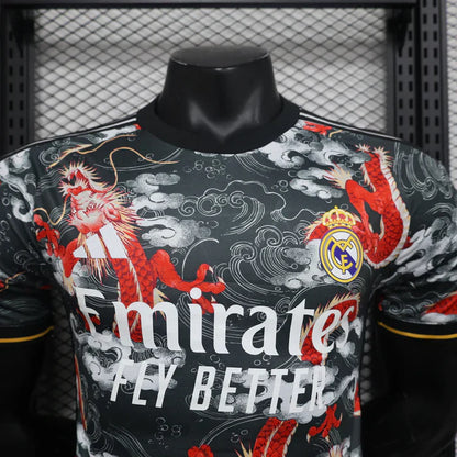 Édition spéciale « Dragon Fury » du Real Madrid