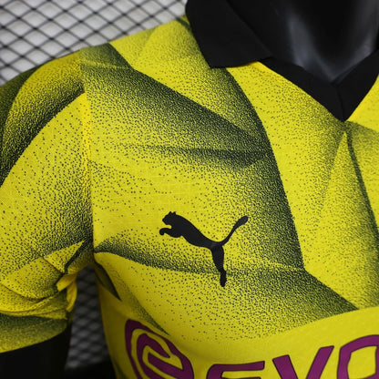 Dortmund 2023/2024 Visitante Kit