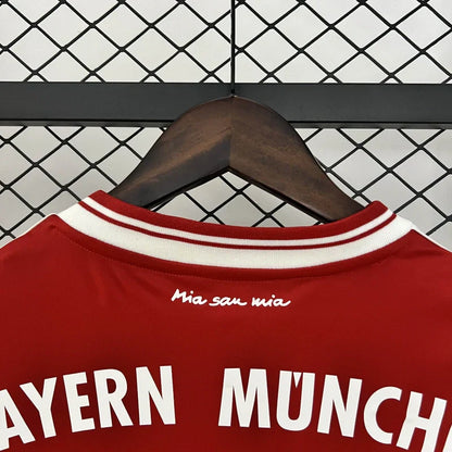2013-2014 Rétro Bayern Munich Domicile