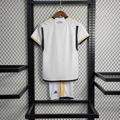 Maillot domicile Real Madrid 2023/2024 pour enfant