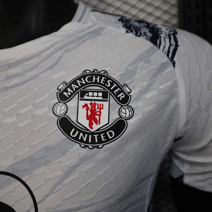 Manchester United "Iron Crest" Edición Especial